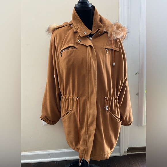 Damselle Jackets & Blazers - Generous Brown Suede Coat with Fox Fur | Size Medium | Damselle Made in New York